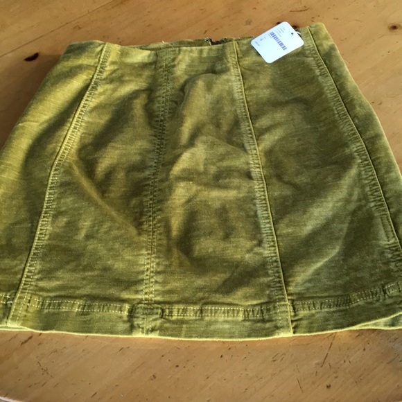 NWT Free People modern femme velvet mini skirt - Picture 5 of 6